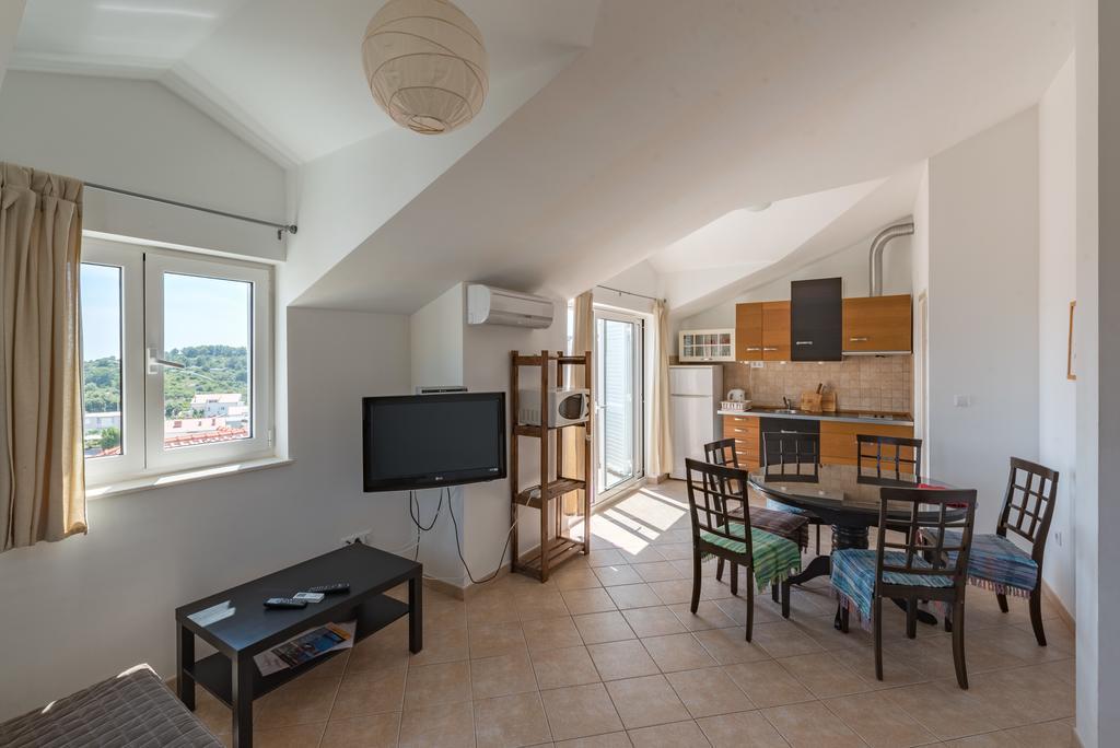Apartments Mazuran Hvar Town Quarto foto